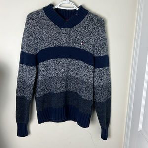 Tommy Hilfiger Knit Shoulder Patch Warm Sweater Size Small
